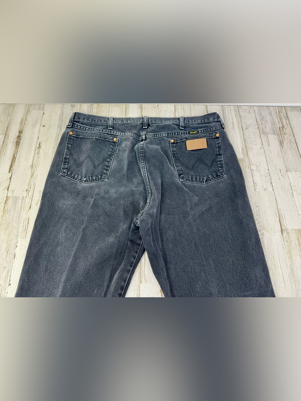 Wrangler Jeans Men's 42x33 Black Cowboy Western Outdoors 13MW2WK Lot Of 2 - Picture 12 of 12